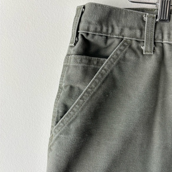 Men's Carhartt‎ Dungaree Fit green color cargo pants  size 40x32 - Picture 3 of 8